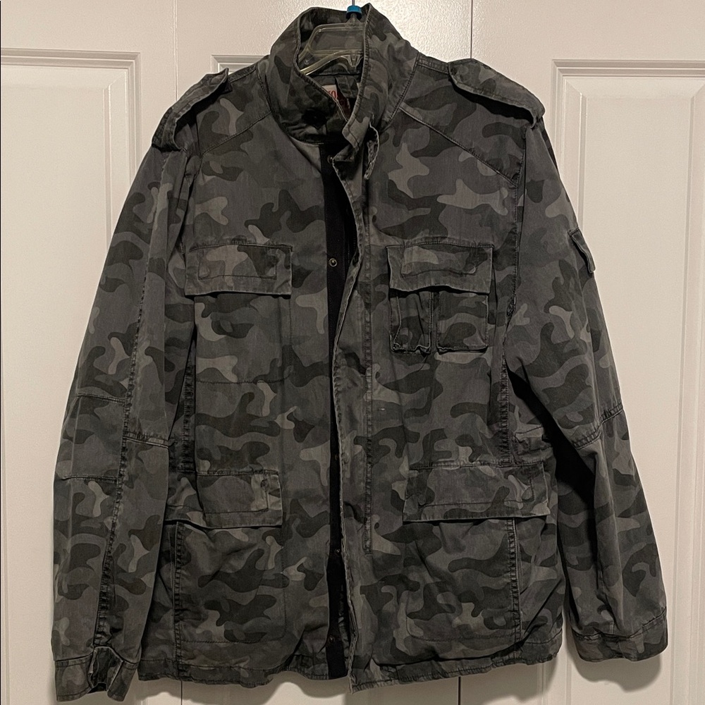 Mossimo Supply Co. Gray Camouflage Field Jacket